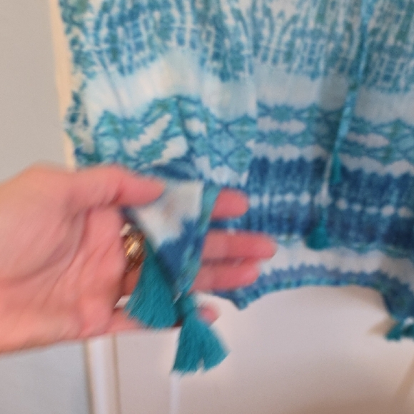 Coverup - Picture 5 of 6